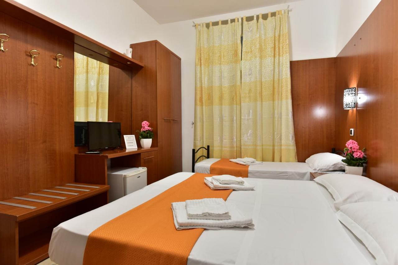 B&B Rome Terminal House ภายนอก รูปภาพ