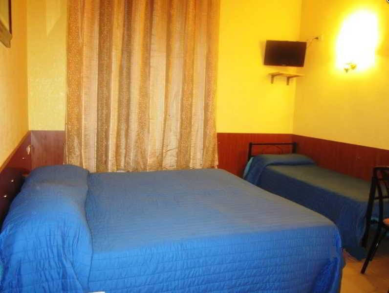 B&B Rome Terminal House ภายนอก รูปภาพ